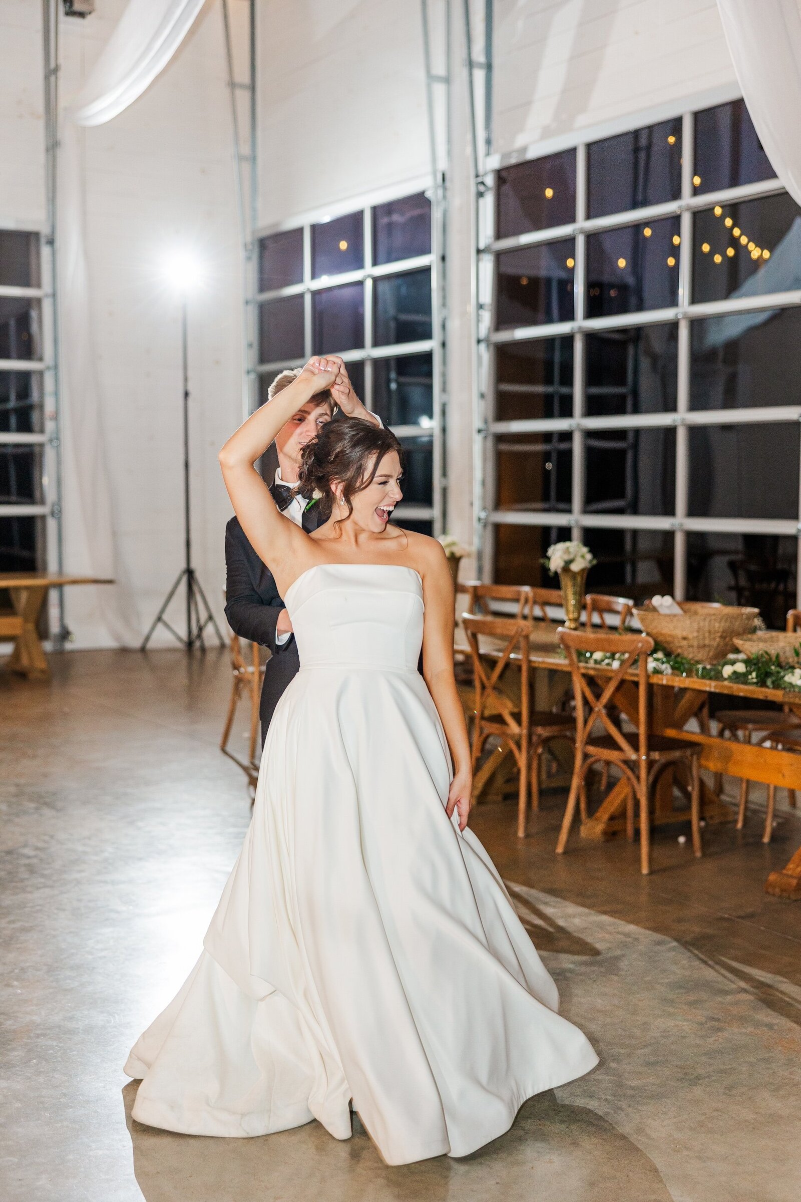 Olivia + Christain, photographed by Ivy Breanne Photography